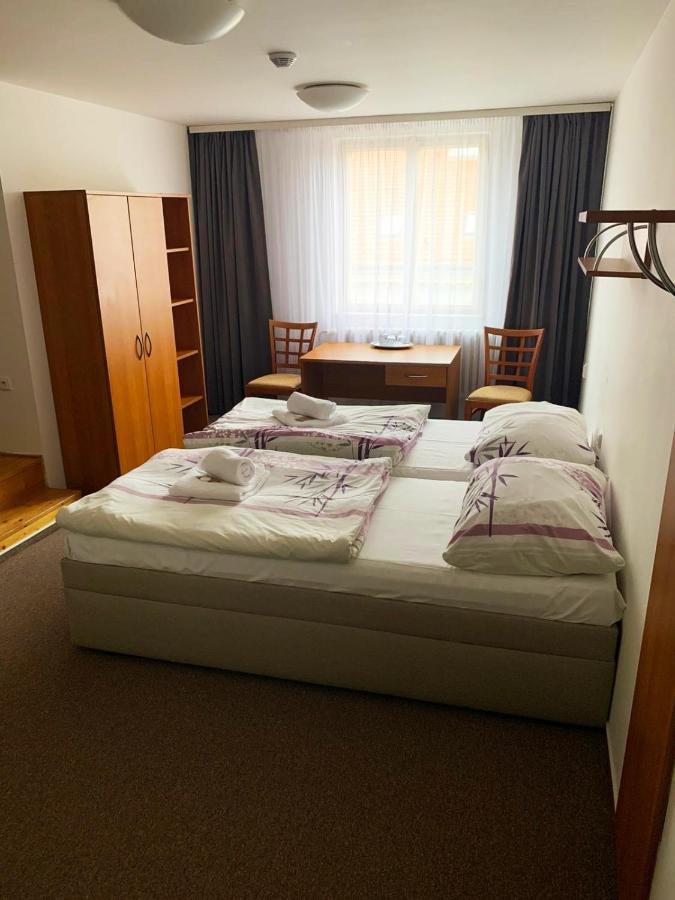 Otel Marianeum Prag